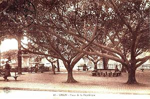 MH n- 049- Place de la republique